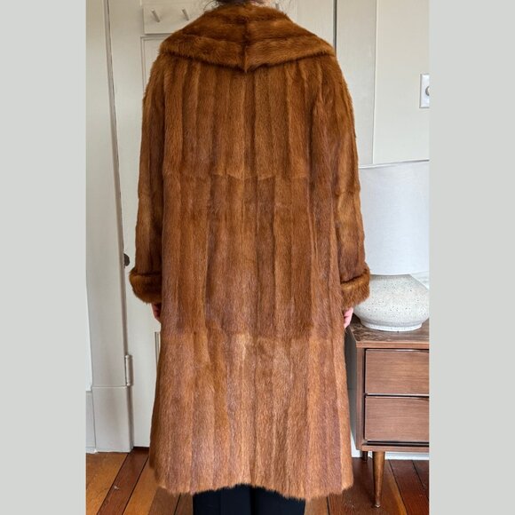 Excellent Condition Real Vintage Fur Coat - S/M - Picture 3 of 9
